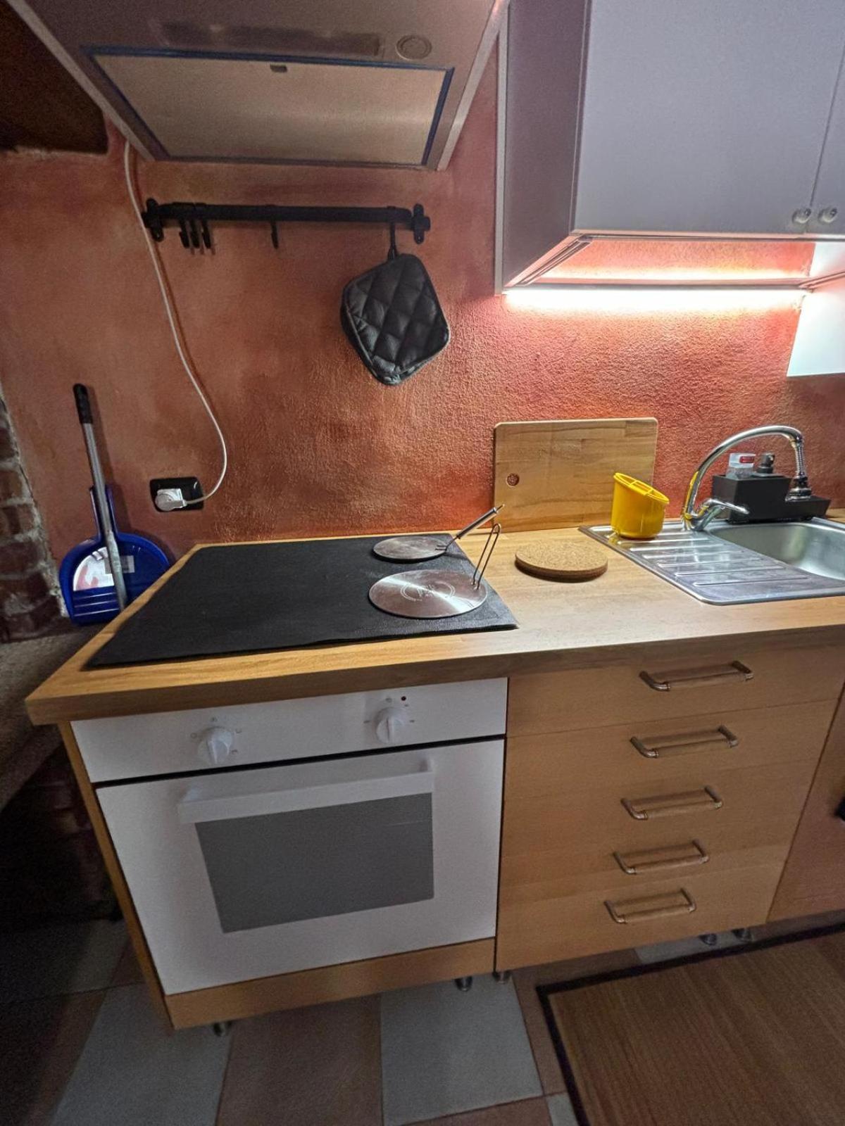 Bnbook Il Geco Olgiate Olona Buitenkant foto